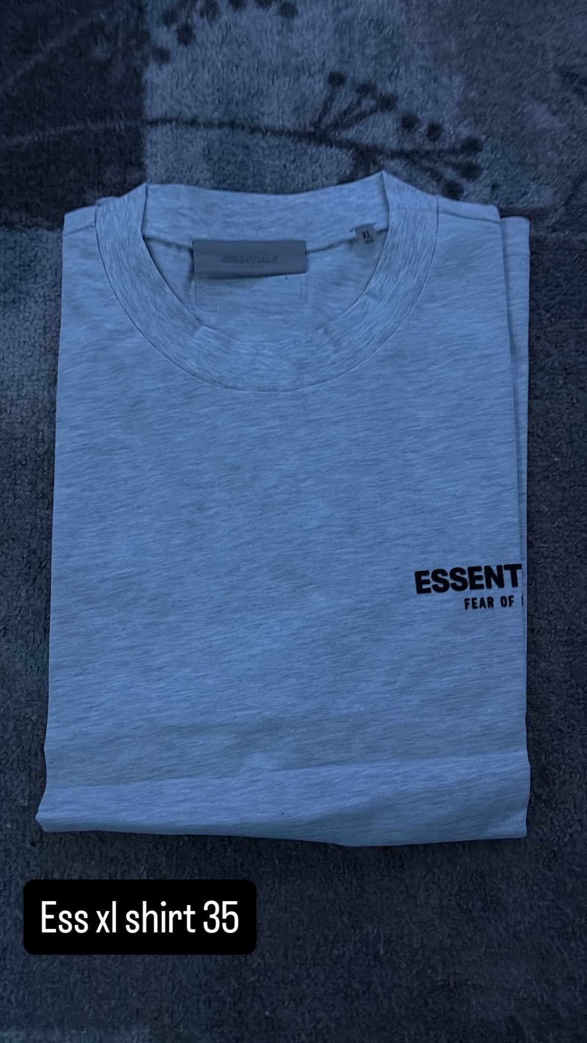 Essential t shirt